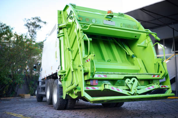 Best Garage Cleanout Services  in Wailuku, HI